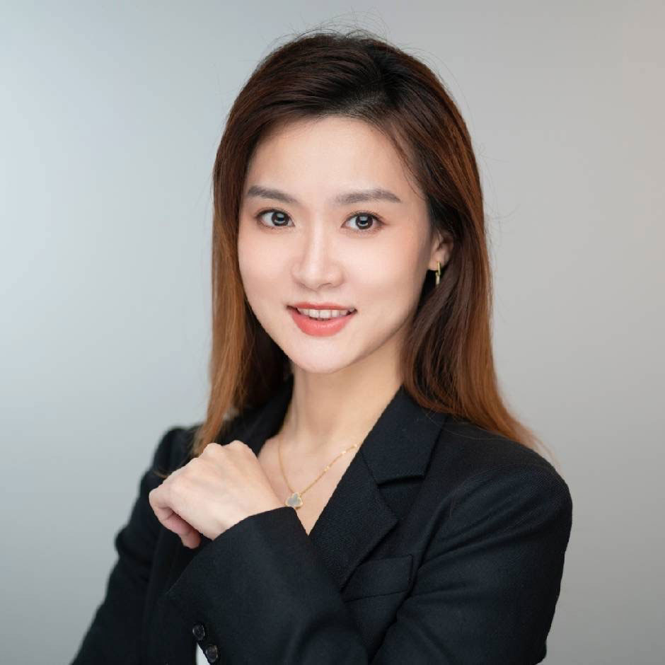 Ella Zhuang
